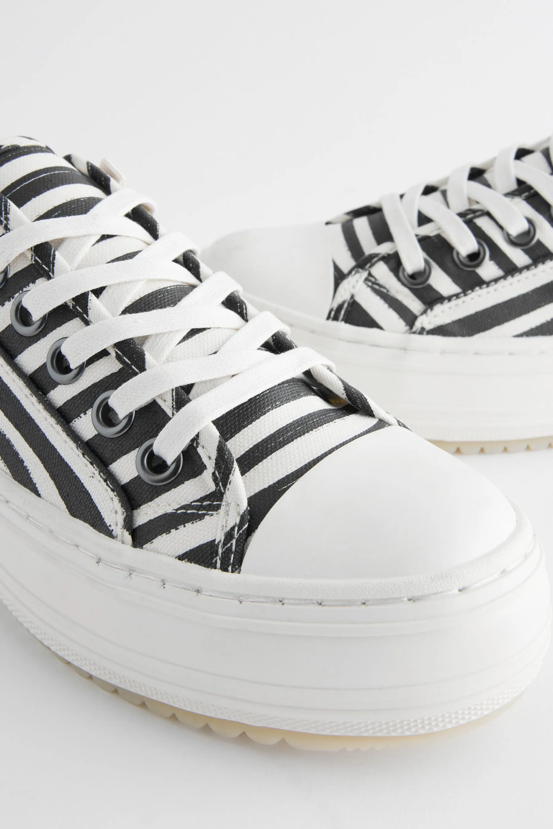 Forever Comfort® - Scarpe da ginnastica stile baseball con suola spessa    