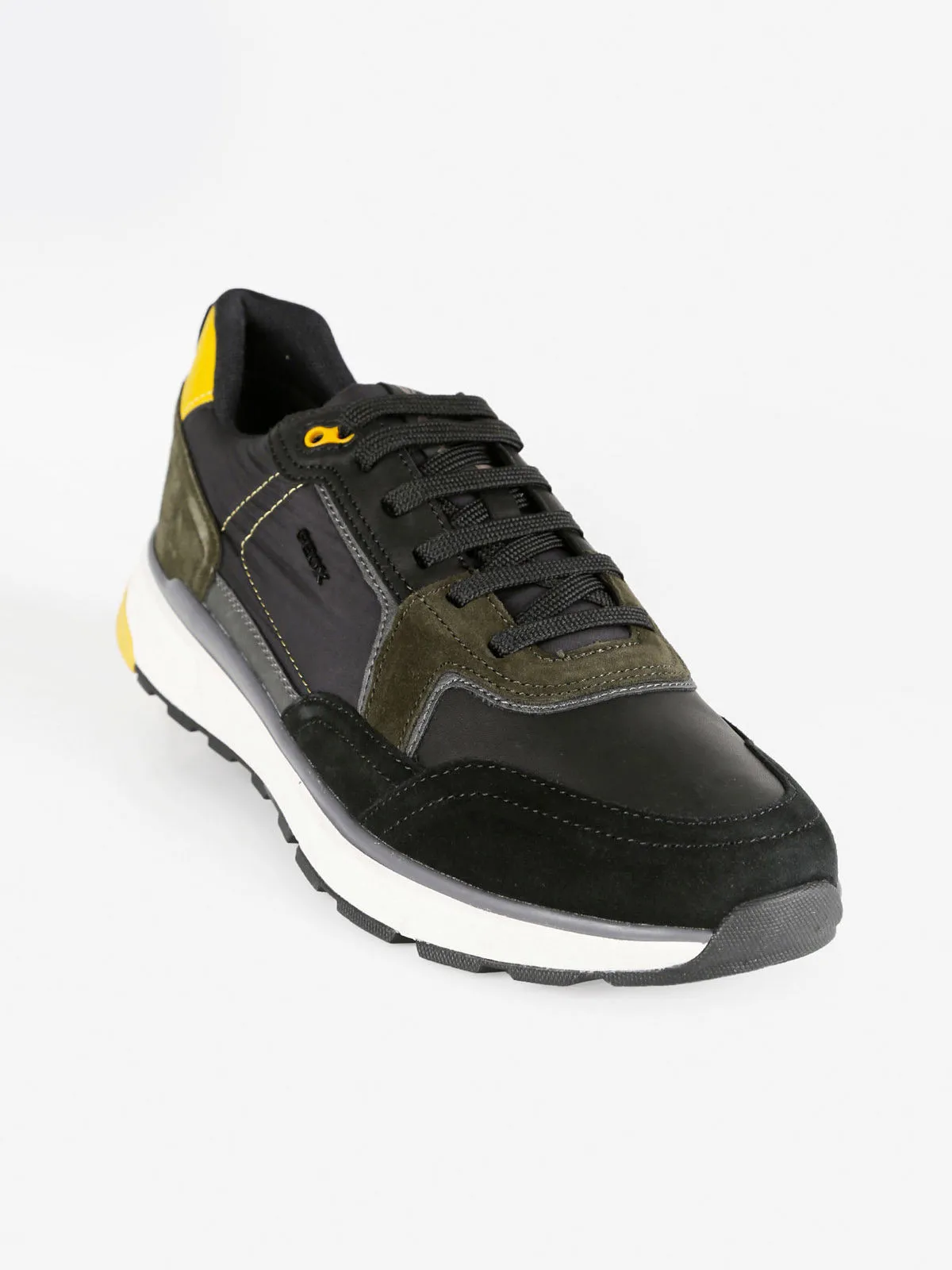 Geox U DOLOMIA A Baskets homme en daim